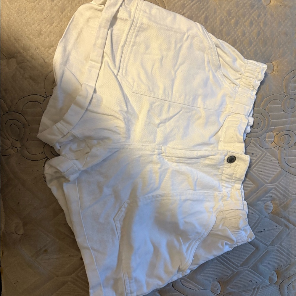 Bluenotes High Waist White Women's Shorts